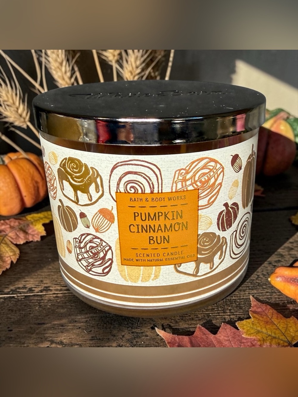🎃BATH & BODY WORKS🎃Pumpkin Cinnamon Bun 3-Wick Candle/NWT